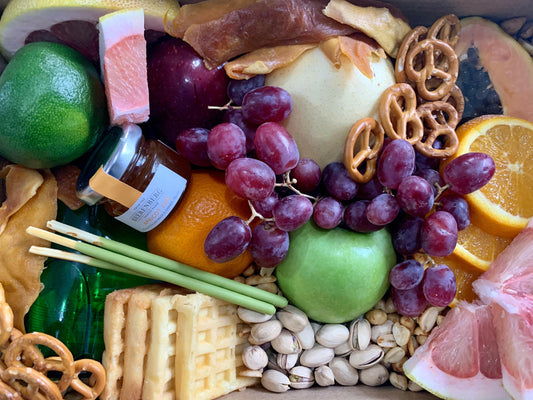 FRUIT GRAZING BOX.